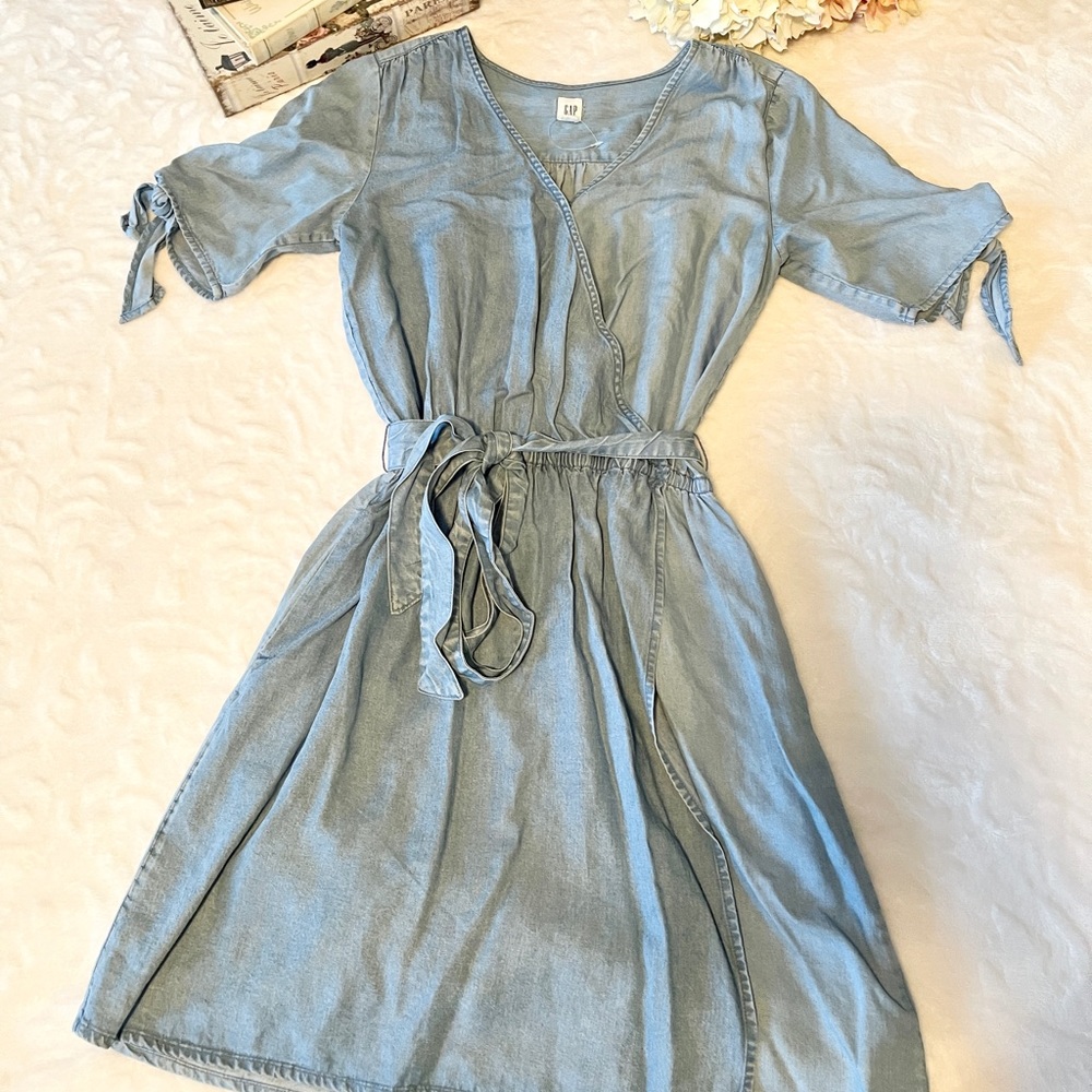 Chambray Gap dress